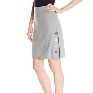 NWT Anne Klein Light Gray Skirt 10 Knee-length